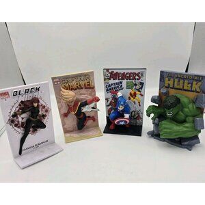 4 Marvel 3D Standees – Hulk, Captain America, Captain Marvel Black Widow